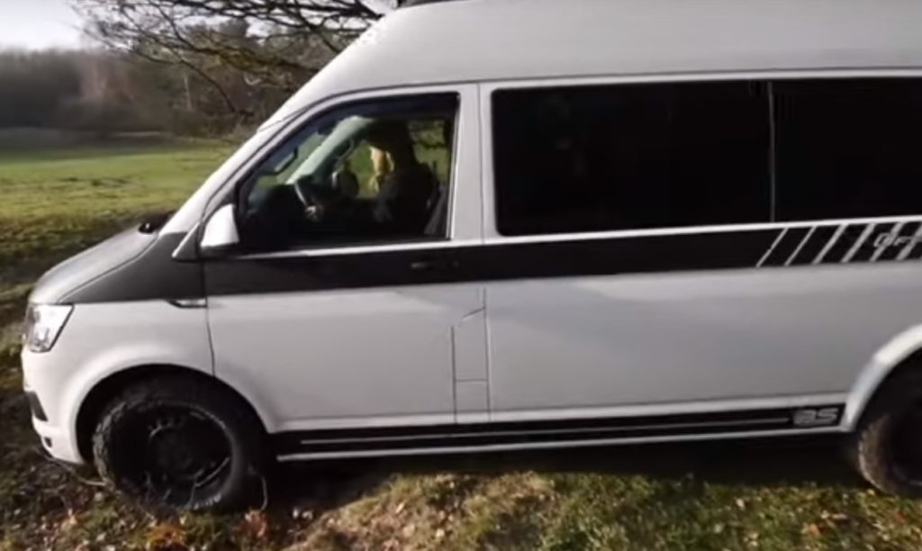 VW T6 Offroad-Bulli für die Familie