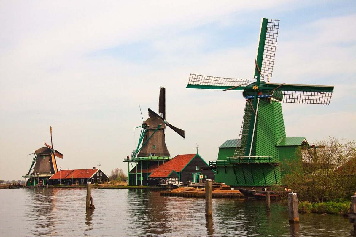 Wohnmobil Rundreise Holland – Blumen, Strände und urige Orte