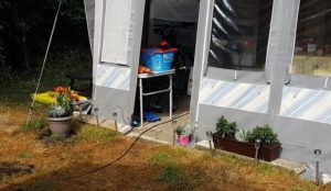 Winterfeste Vorzelte mit Fenstern: Dauerstandzelt für jeden!