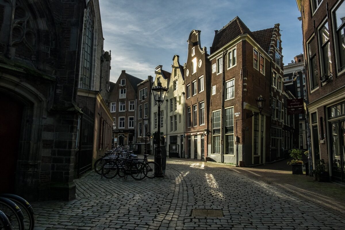 Roadtrip nach Amsterdam – wie kann man die Reise umsetzen?