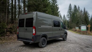 Etrusco CV 600 DF 4x4 auf einem Waldweg
