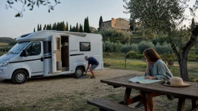 Wohnmobil auf einem Agriturismo-Campingplatz in der Toskana
