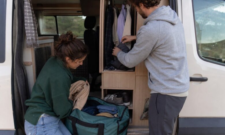 Kleidung für den Roadtrip: praktische Packliste im Zwiebellook