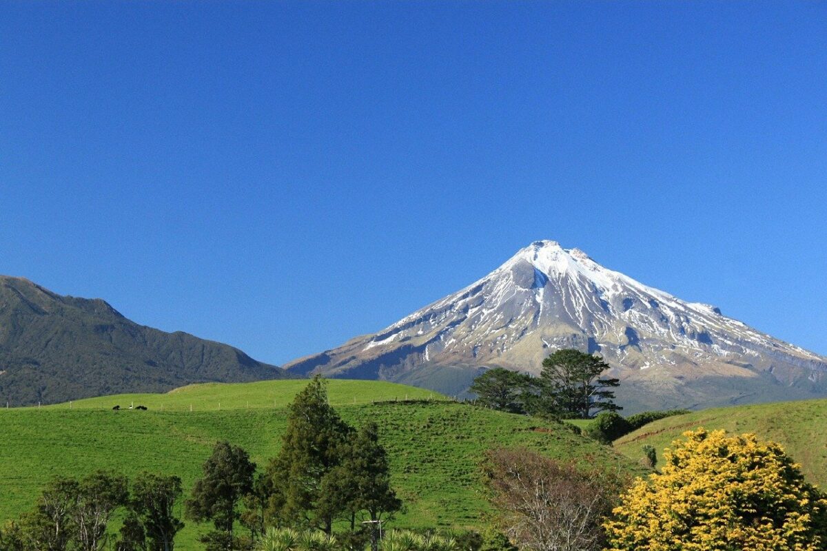 Mount-Taranaki